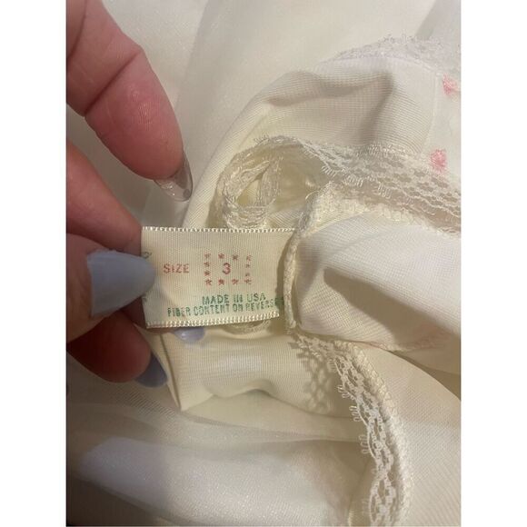 Baby Girls Lovely Vintage DRESS 3 Months Lace Embroidery - Picture 6 of 6